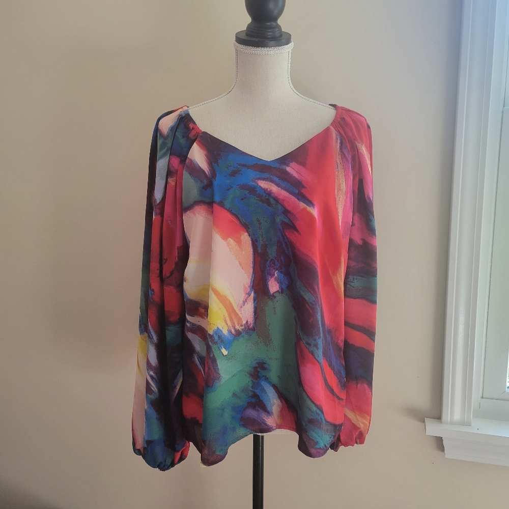 Blouson Sleeve Abstract Blouse